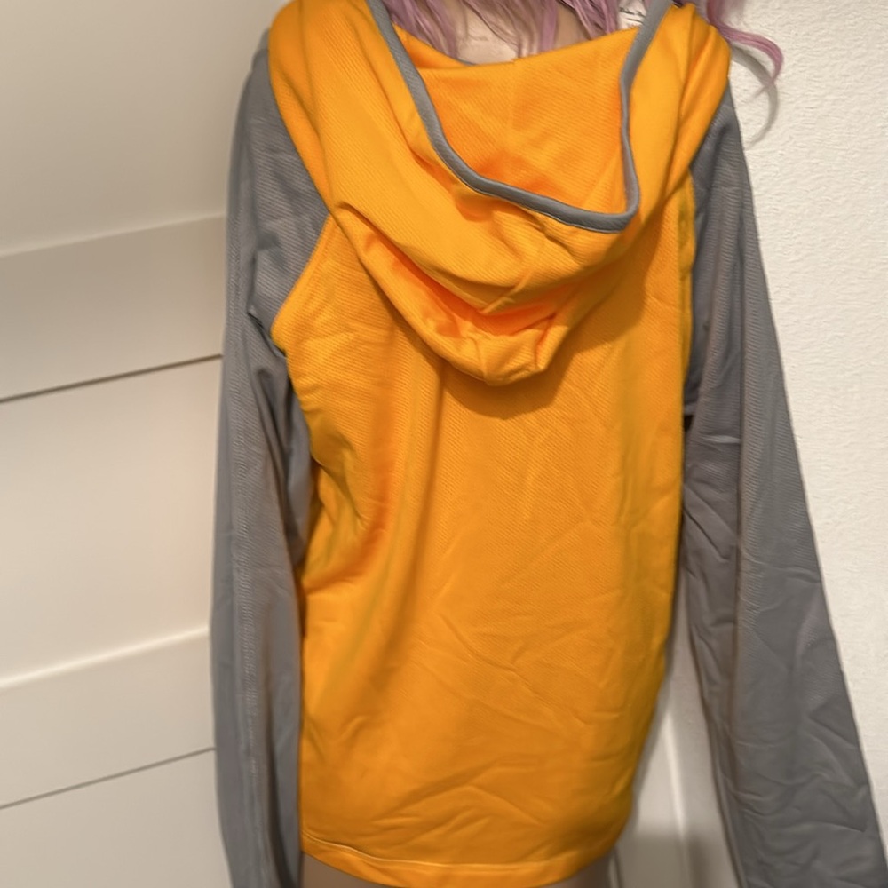 Reebok Hooded Longsleeve Top